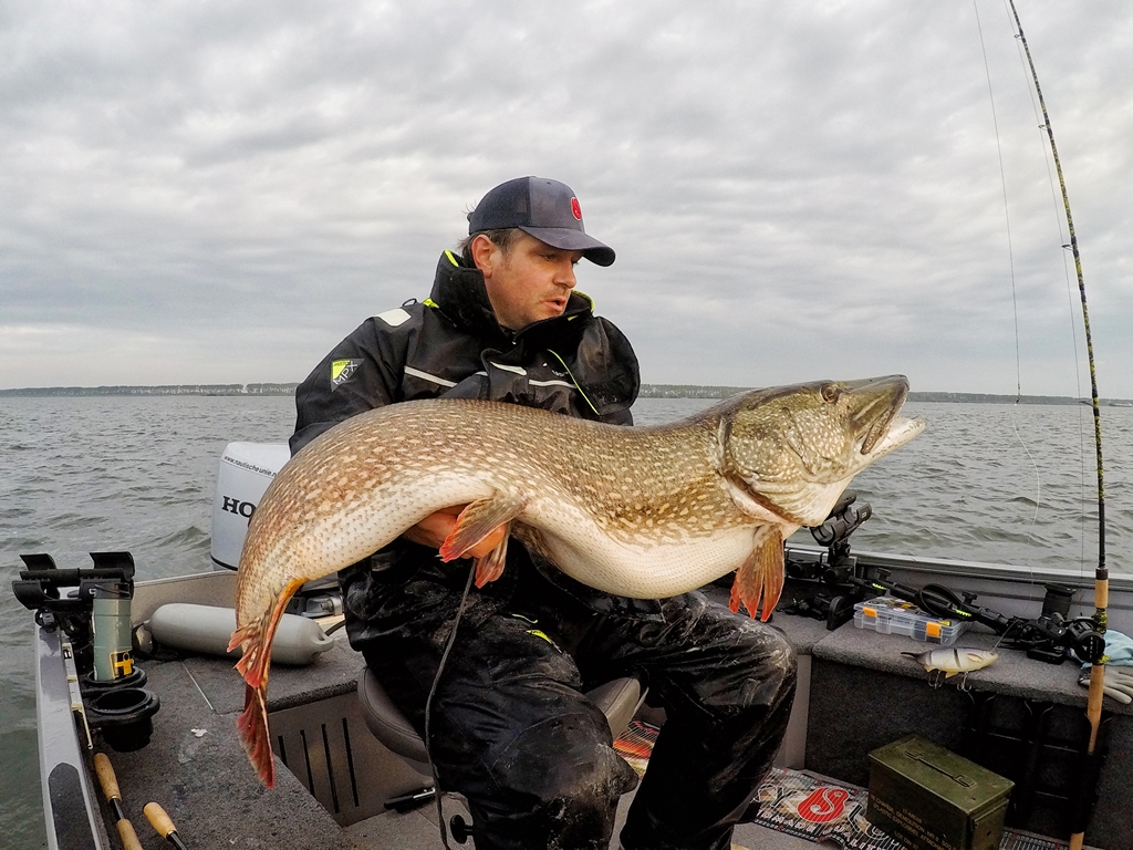 Nieuw Nederlands record snoek van 138 cm – Interview met de vanger