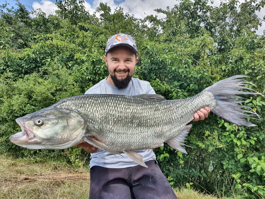 ***Breaking news*** Record roofblei van 92 cm!
