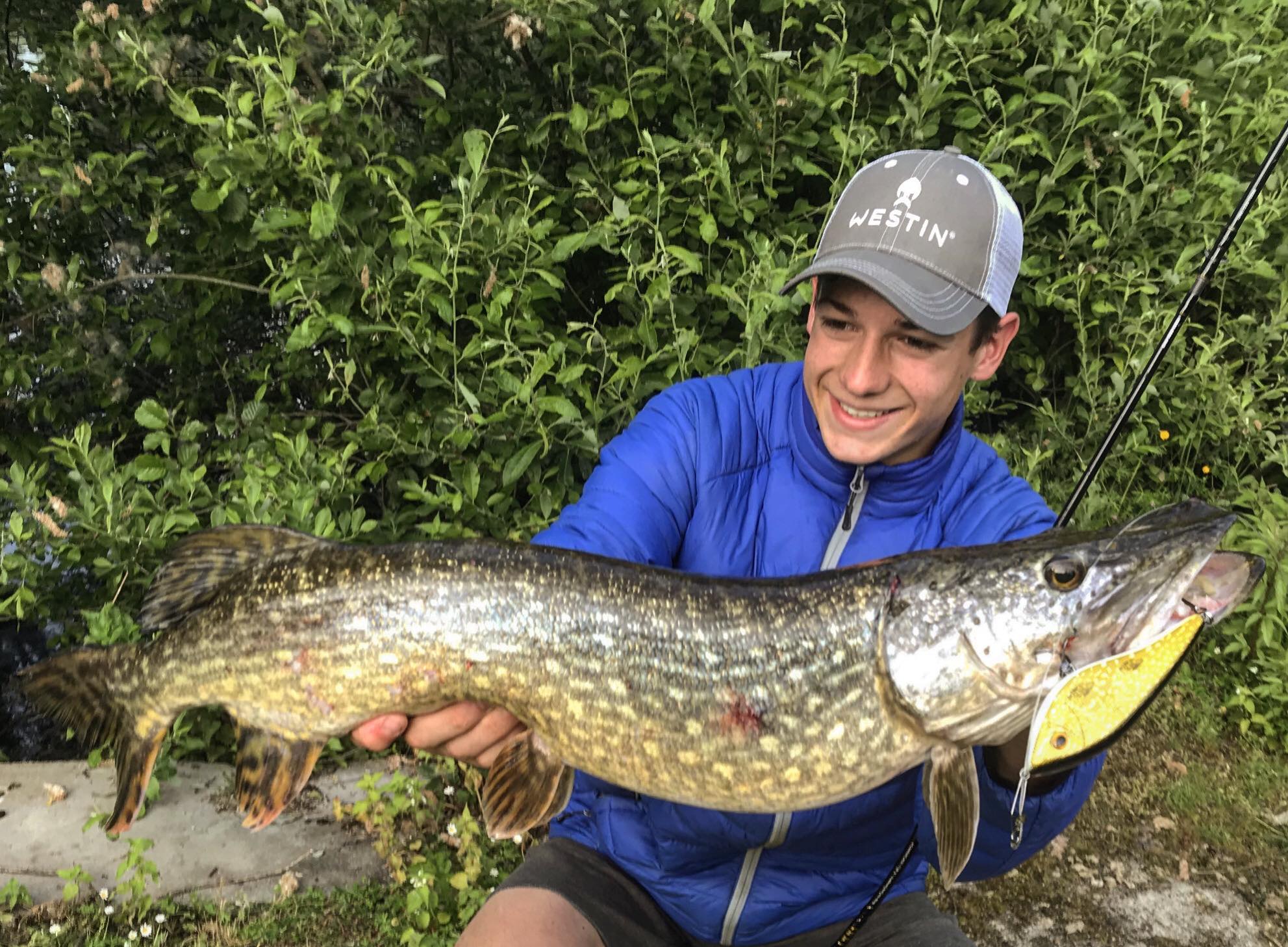 Zo vang je kleine en grote snoek op de Westin Swim
