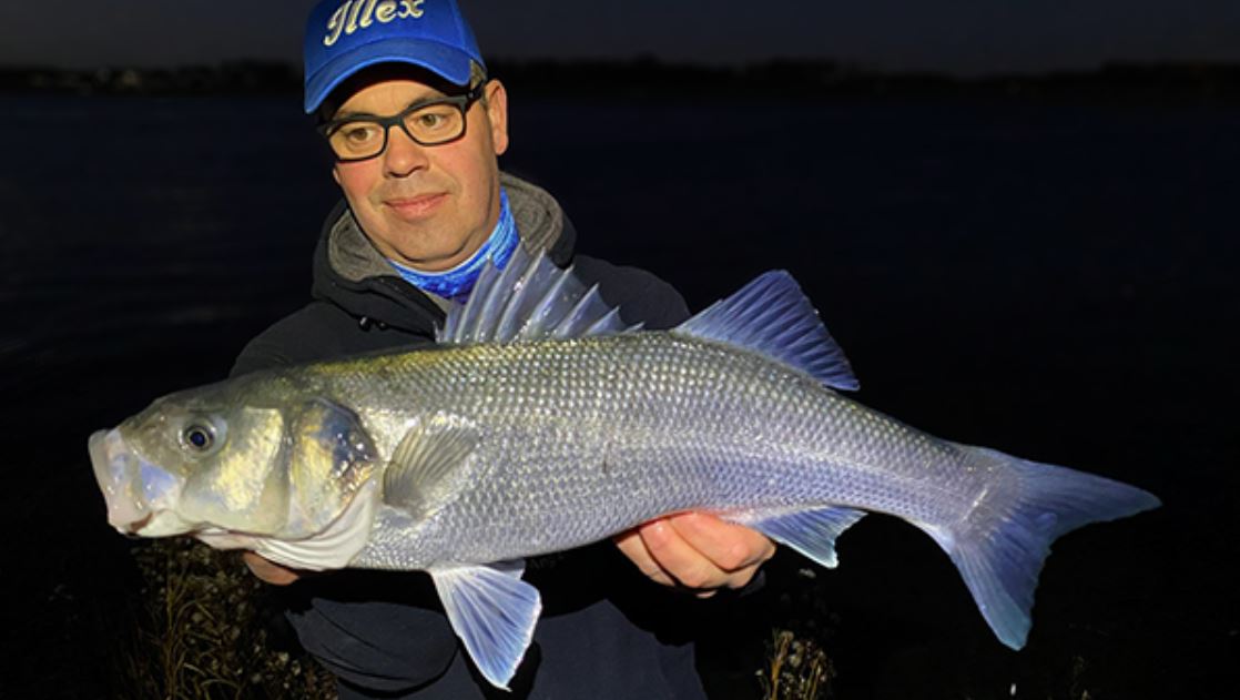 Vragen over het vissen op zeebaars – Vraag het Wout!