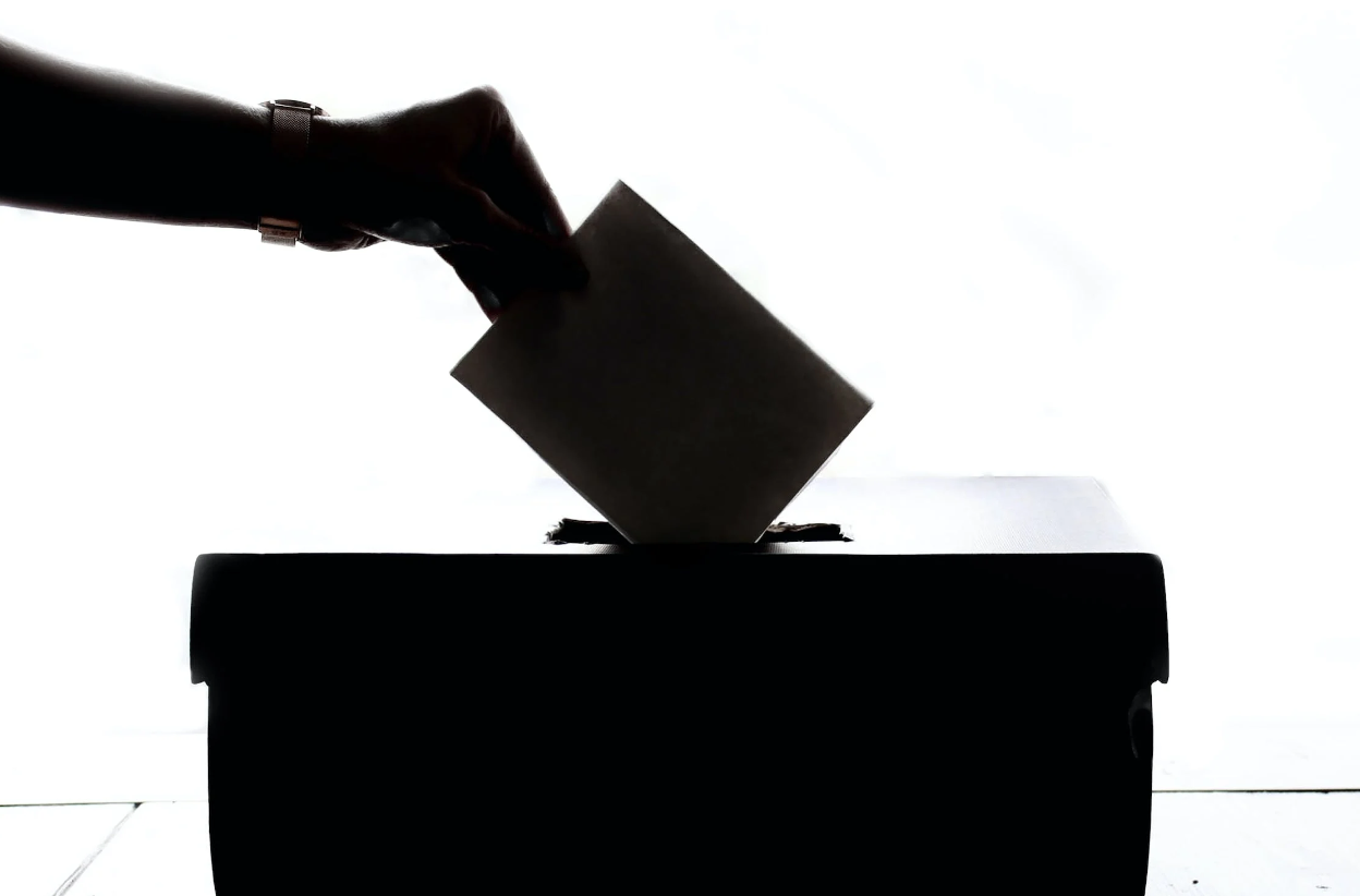 ***BELANGRIJK*** Wat vind ‘jouw’ politieke partij eigenlijk van de hengelsport?!