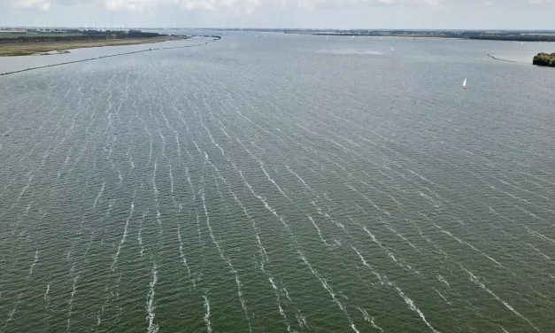 Verblijven aan en vissen op HÈT RECORDWATER van Nederland