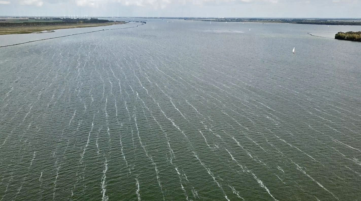 Verblijven aan en vissen op HÈT RECORDWATER van Nederland