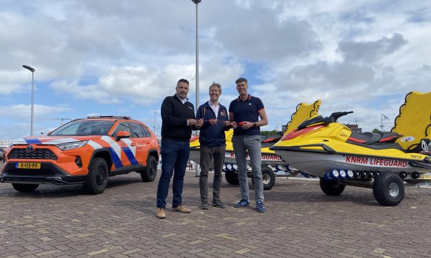 Nieuwe Yamaha reddingwaterscooters voor de KNRM dankzij gulle schenkers