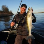 Zo vang je meer snoekbaars in troebel water – Zonder fishfinder!