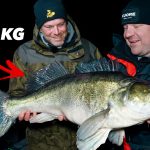 ***VIDEO*** Dit Meer in Finland Zit VOL met MEGA Snoekbaarzen!