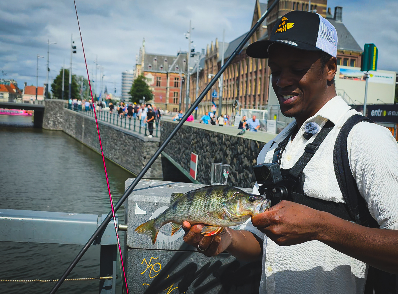 100 vissen tijdens een visdag in Amsterdam!
